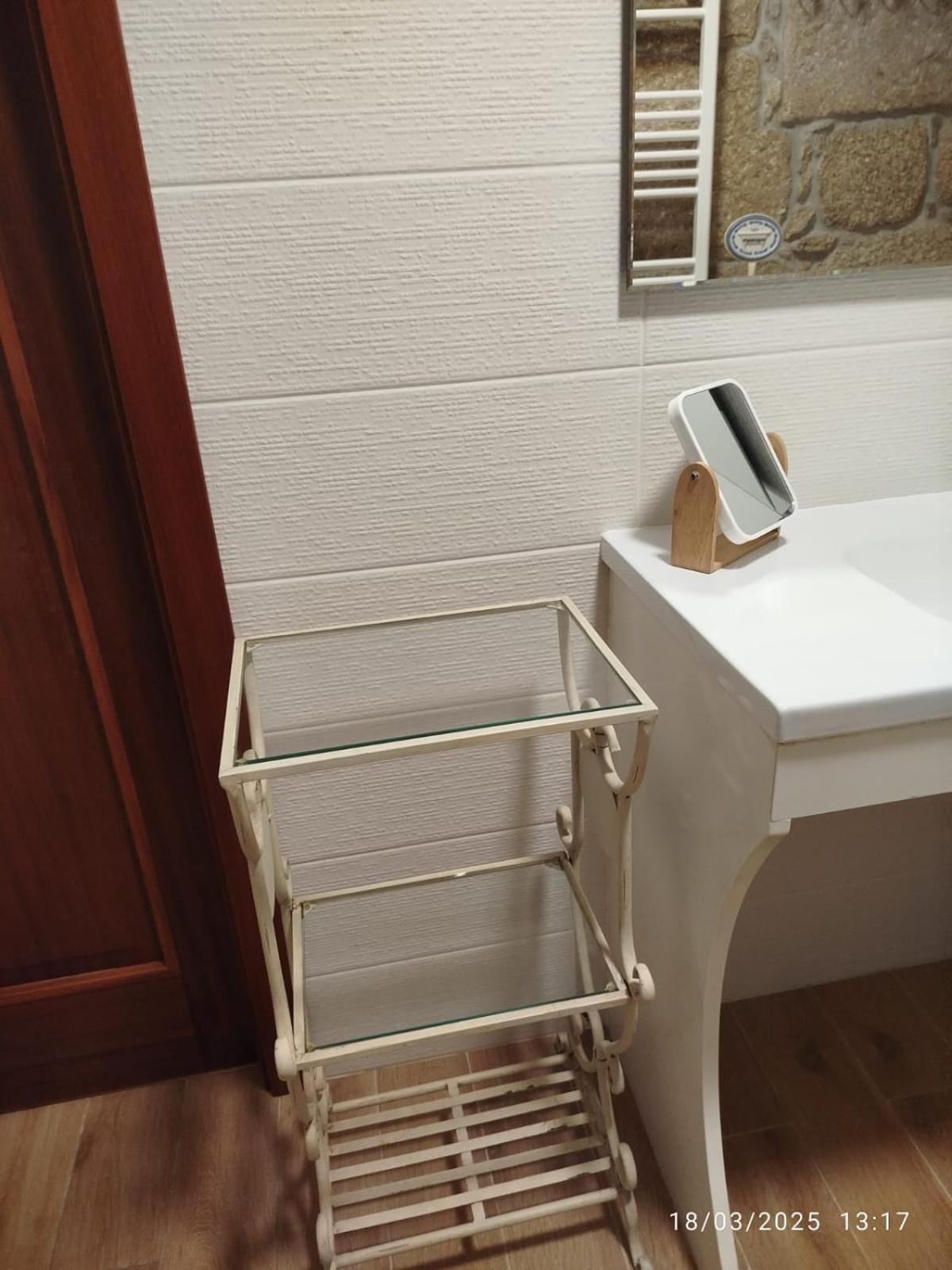 O Apartamento Do Xanza, Ideal Para Parejas Adaptado Movilidad Reducida Meis المظهر الخارجي الصورة