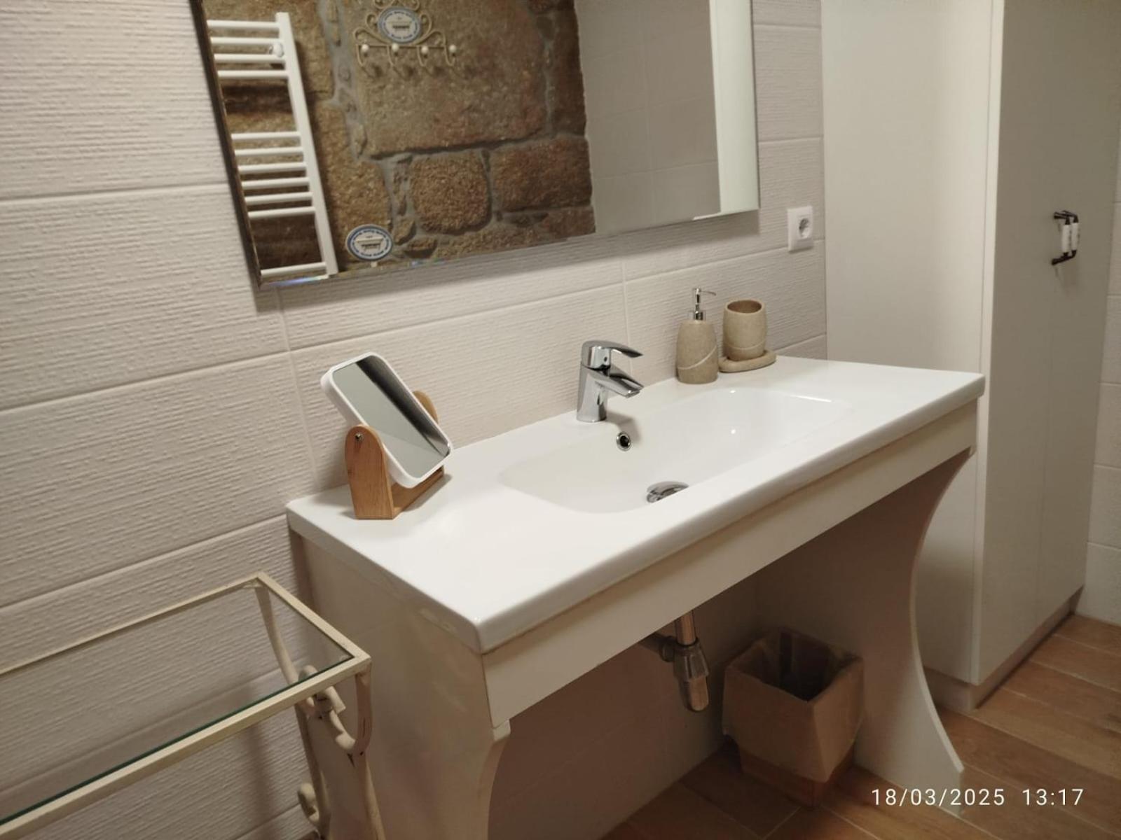 O Apartamento Do Xanza, Ideal Para Parejas Adaptado Movilidad Reducida Meis المظهر الخارجي الصورة